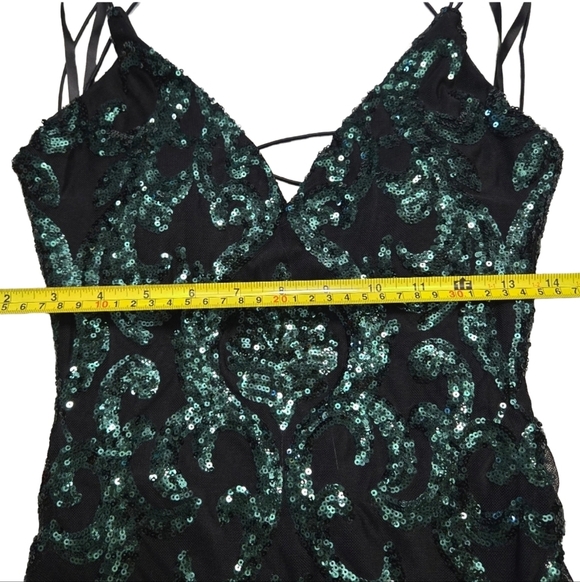 Windsor~Sequin Mini Dress~Black Dark Green~Open Back~Cocktail~Club~Size Small - Picture 5 of 7
